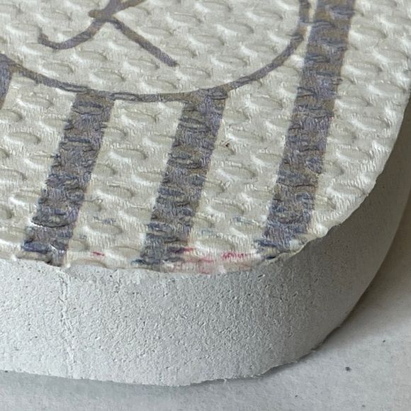 Girls Havaianas Flip Flops Customized with Initial K - Flaws - Picture 13 of 16